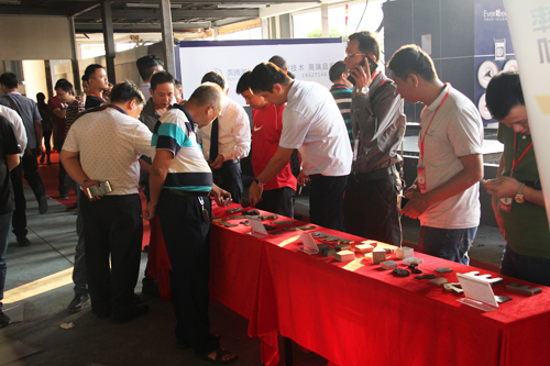 華南首臺萬瓦級激光切割機(jī)交付：鈑金加工價值倍增